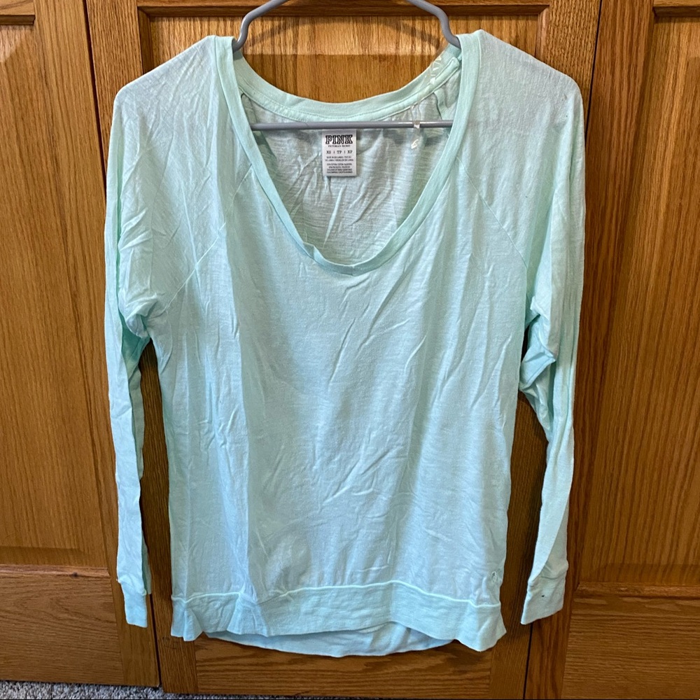 VS PINK long sleeve